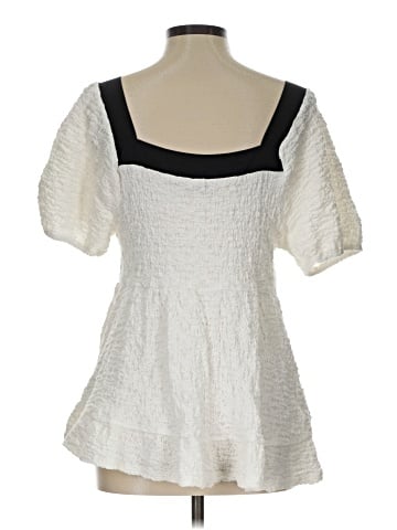 BLOOMCHIC Short Sleeve Blouse (view 2)