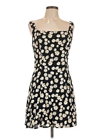 B. Smart Casual Dress (view 1)