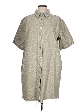 Universal Thread Casual Dress (view 1)