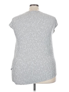 Max Studio Sleeveless T-Shirt (view 2)