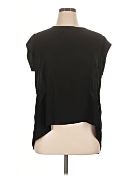 DR2 Short Sleeve Top (view 1)