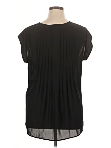 DR2 Short Sleeve Top (view 2)