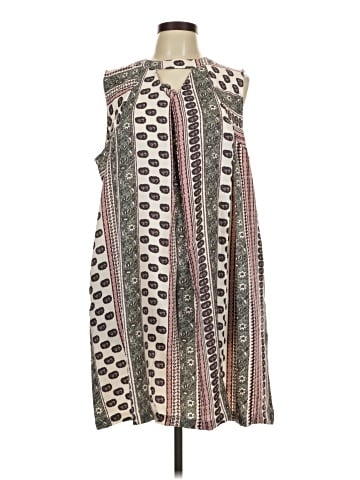 Simply Noelle Casual Dress (view 1)