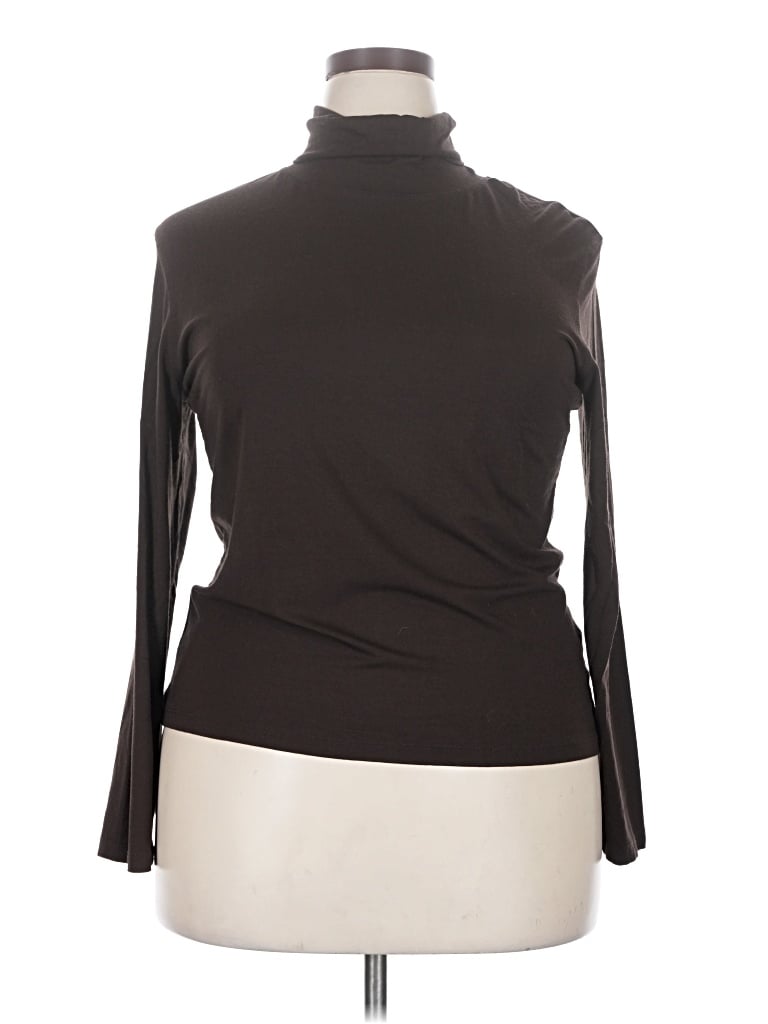 Pre-owned Chico's Long Sleeve Turtleneck In Brown