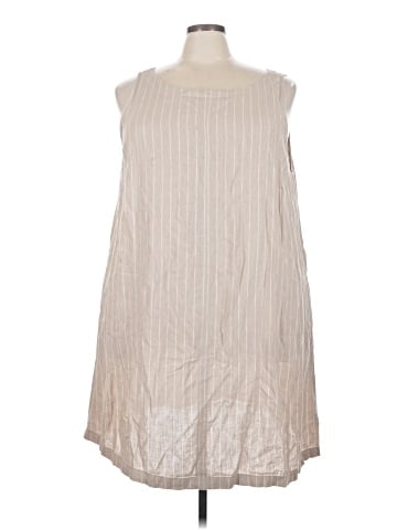 Ava & Viv Casual Dress (view 1)