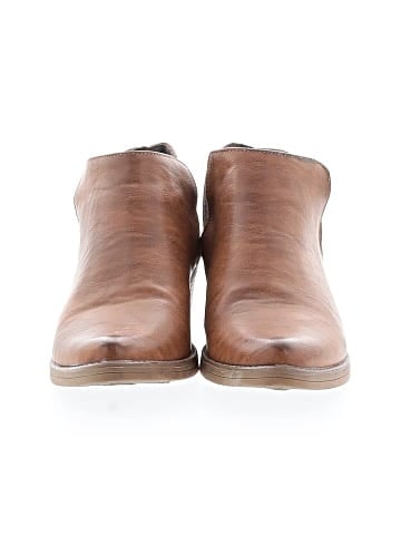 Seven7 Ankle Boots (view 2)