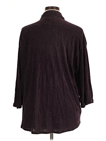 Metropolitan 3/4 Sleeve Button-Down Shirt (view 2)