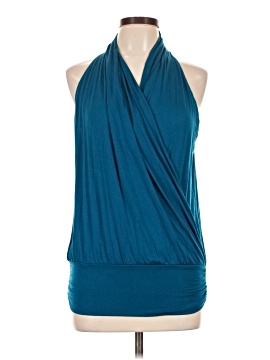 Amour Vert Sleeveless Blouse