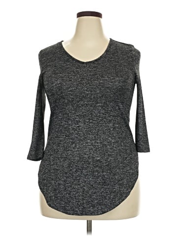 Torrid 3/4 Sleeve T-Shirt (view 1)