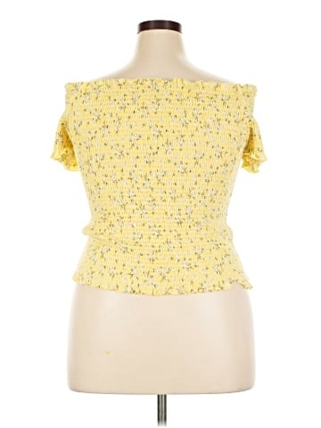 rue21 Sleeveless Blouse (view 2)