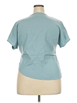 Unbranded Short Sleeve T-Shirt (view 2)