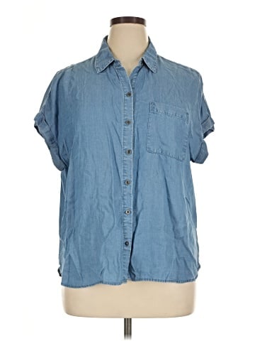Jane and Delancey Short Sleeve Button-Down Shirt (view 1)