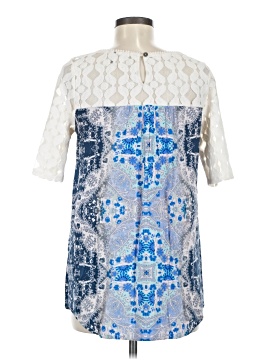 Akemi + Kin Short Sleeve Blouse (view 2)