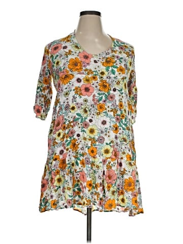 Raisins Casual Dress (view 1)