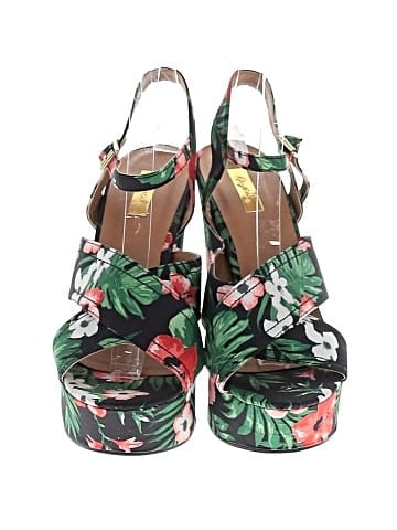 Qupid Sandals (view 2)