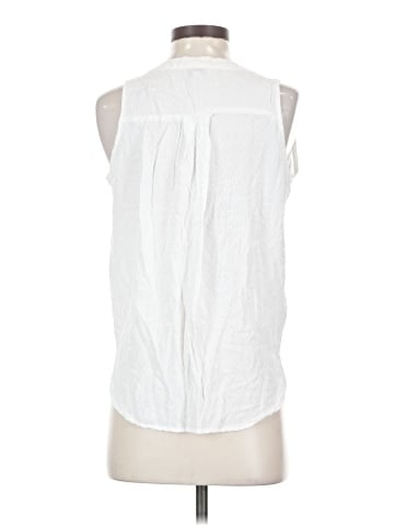 Veronica M. Sleeveless Blouse (view 2)