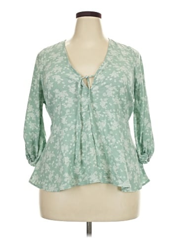 Torrid 3/4 Sleeve Blouse (view 1)