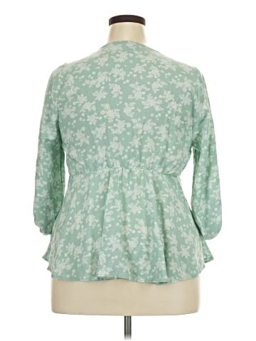 Torrid 3/4 Sleeve Blouse (view 2)