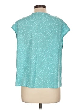 Shein Curve Sleeveless T-Shirt (view 2)