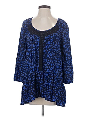HD in Paris 3/4 Sleeve Blouse (view 1)