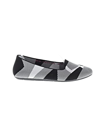 Skechers Flats (view 1)