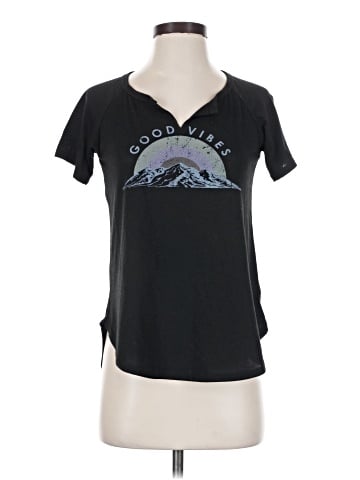 Hiatus Active T-Shirt (view 1)