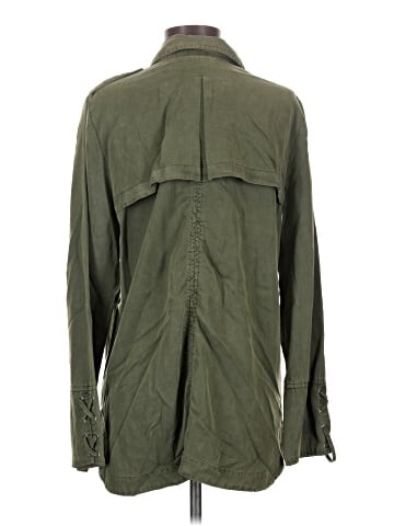 Willow & Clay Long Sleeve Button-Down Shirt (view 2)