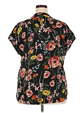 Vince Camuto Short Sleeve Blouse (view 2)