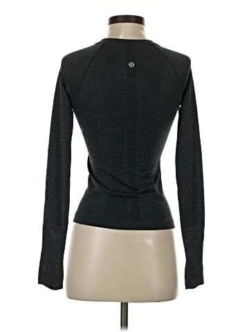 Lululemon Athletica Long Sleeve T-Shirt (view 2)