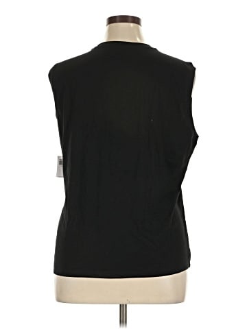 Old Navy Sleeveless T-Shirt (view 2)