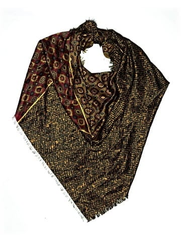 Charles Jourdan scarf (view 1)