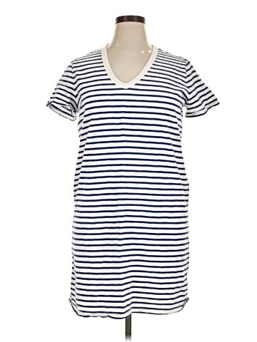 Universal Thread Casual Dress (view 1)