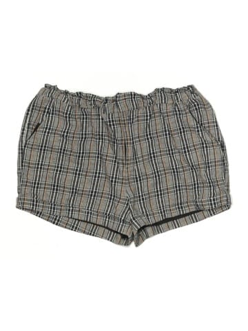Forever 21 Plus Shorts (view 1)
