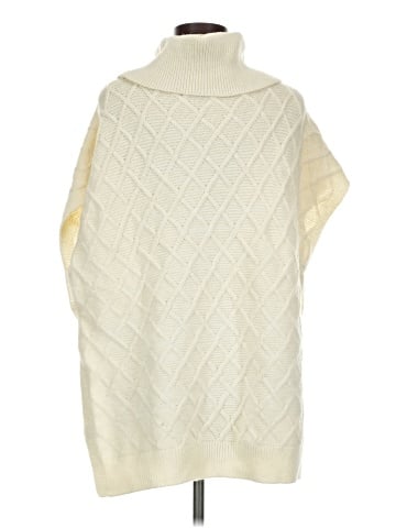 Tantrums Poncho (view 2)