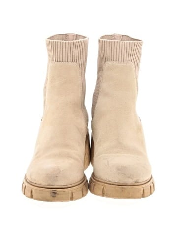 Steve Madden Ankle Boots (view 2)