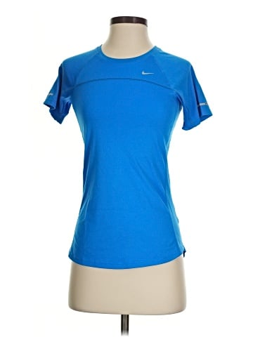 Nike Active T-Shirt (view 1)