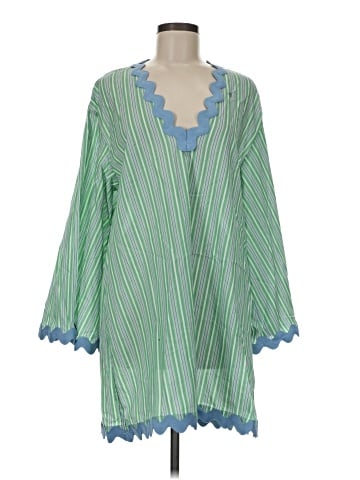 Flat White Casual Dress (view 1)