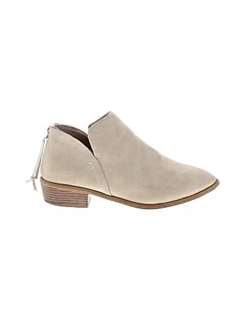 Unbranded Ankle Boots (view 1)