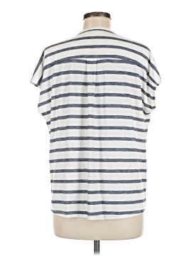 Max Studio Sleeveless T-Shirt (view 2)