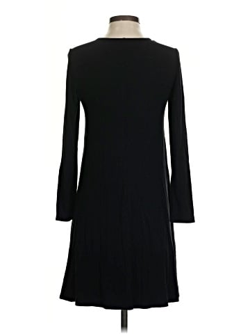 Old Navy Casual Dress (view 2)