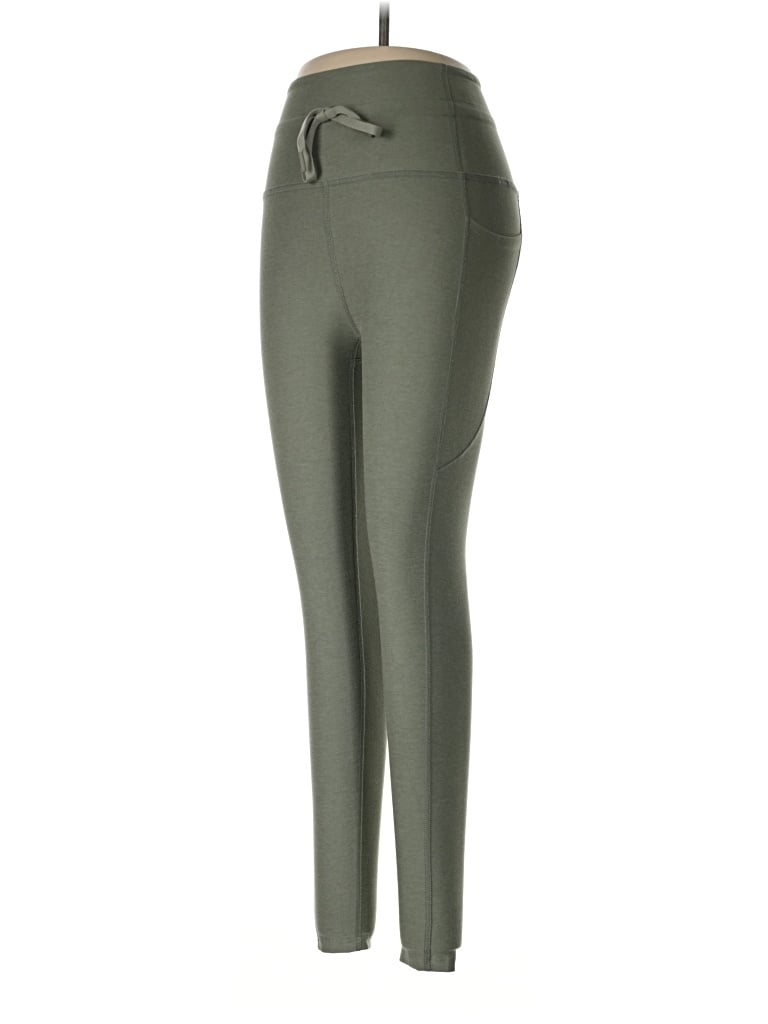 Pre-owned Beyond Yoga Active Pants In Green