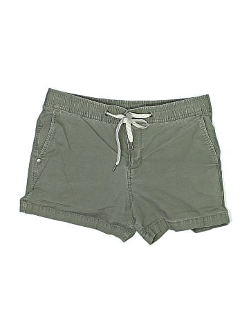 Vuori Shorts (view 1)