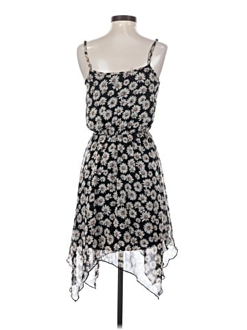 No Boundaries Casual Dress (view 2)