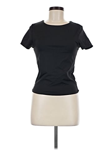 Francesca's Short Sleeve Top (view 1)