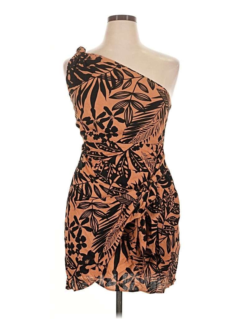Pre-owned Vici Cocktail Dress In Orange