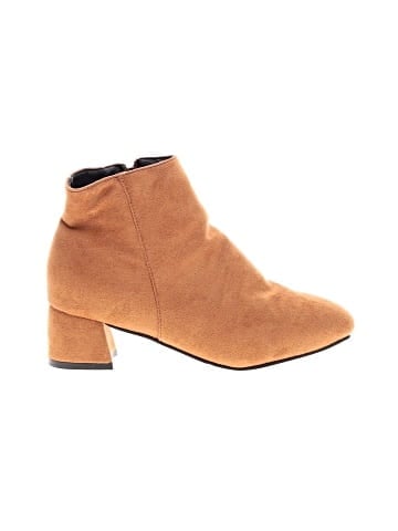Unbranded Ankle Boots (view 1)