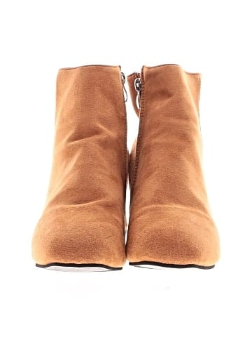 Unbranded Ankle Boots (view 2)