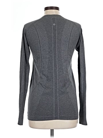 Lululemon Athletica Long Sleeve T-Shirt (view 2)