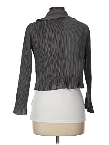 VEECA 3/4 Sleeve Top (view 2)