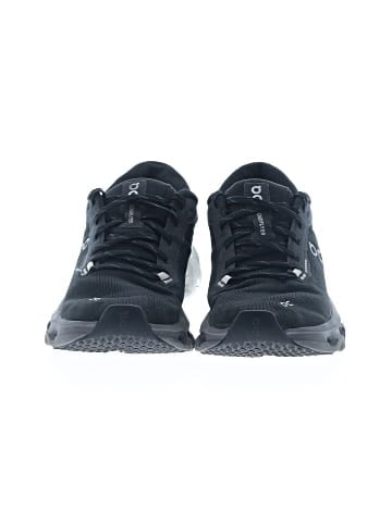 On Cloud Sneakers (view 2)